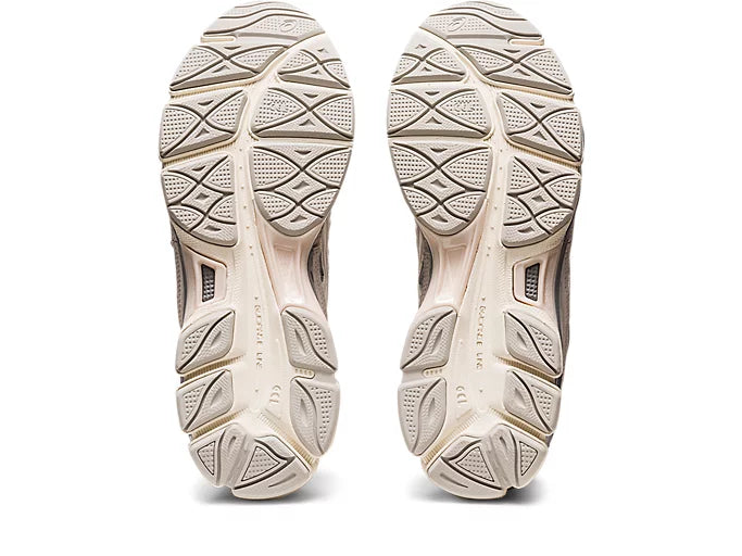 ASICS GEL-NYC BEIGE